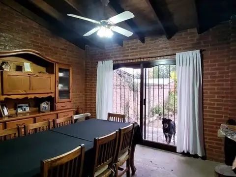 Casa en Venta en Monte Grande, USD 200.000