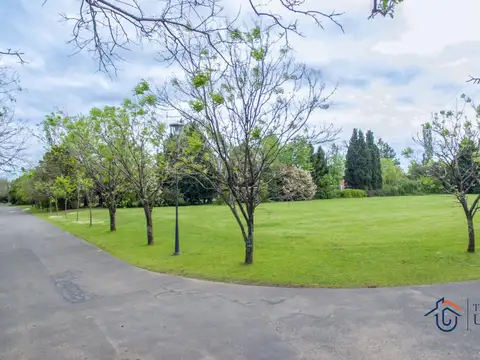 Terreno en Venta en Martindale Country Club, USD 432.300