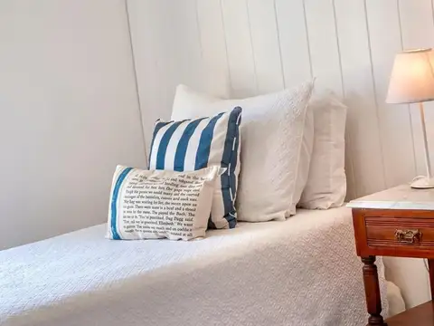 Casa 5 ambientes con 4 baños