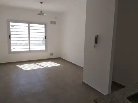 A ESTRENAR DPTO. 2 AMB. C/TERRAZA + COCHERA