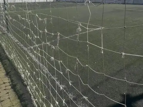 Vendemos Complejo Canchas De Futbol 5