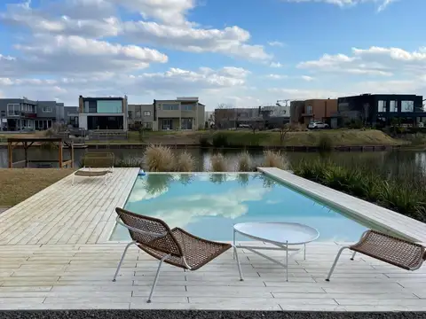 Casa en Venta al Suroeste