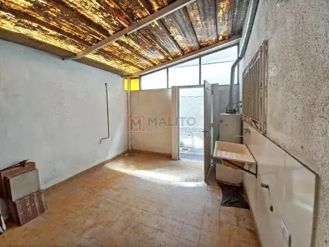 Depto Tipo Casa en Venta en Parque Avellaneda, USD 89.000