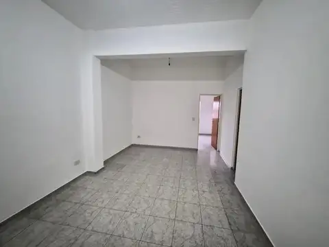Casa en Alquiler en Jose Clemente Paz, $ 360.000