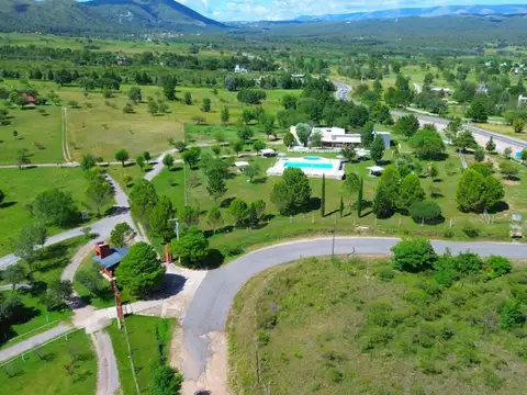 VENTA COMPLEJO TURISTICO SAN ANTONIO DE ARREDONDO