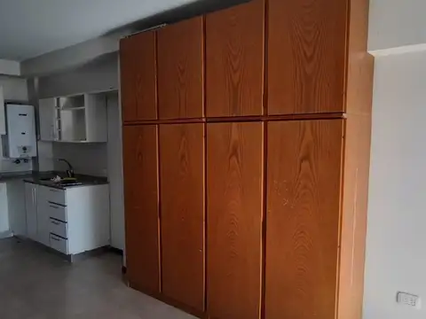 Departamento en Alquiler en Rosario, $ 360.000