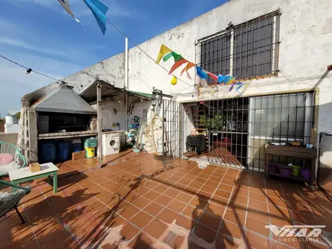 Depto Tipo Casa en Venta de 5 ambientes