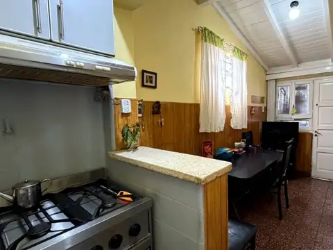 Depto Tipo Casa en Venta con 2 cocheras