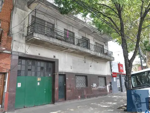 Galpón en Venta en Parque Chacabuco, CABA