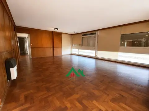 Departamento en Venta de 4 dormitorios