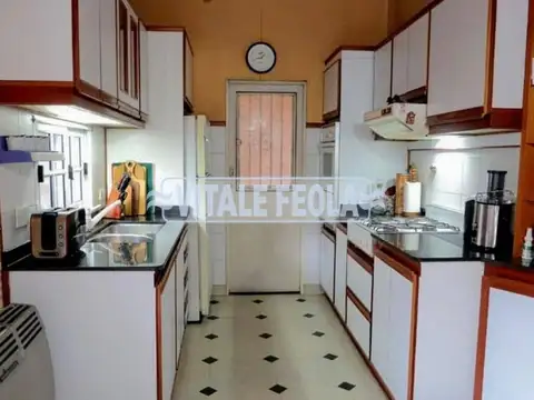 Sanchez De Loria 900
