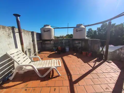 Depto Tipo Casa 2 ambientes con 1 baño