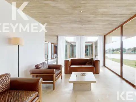 Casa en Venta en Coronel Brandsen, USD 376.000