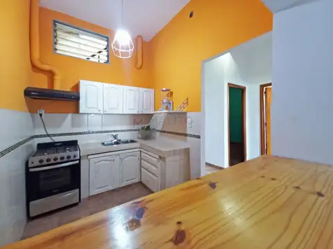 Depto Tipo Casa en Venta 50 años