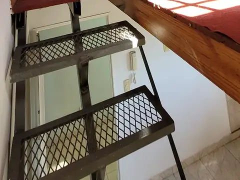 Avellaneda 600, Piso 2