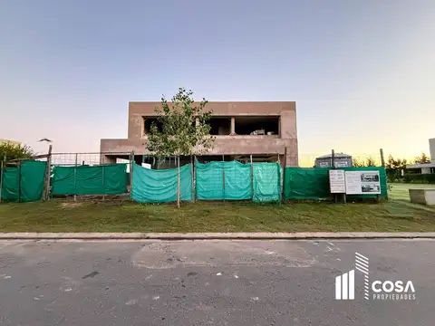 Venta Casa 3 dormitorios Vida Barrio Cerrado Funes