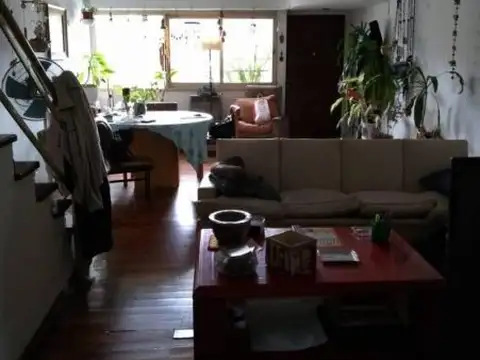 Depto Tipo Casa en Venta 33 años
