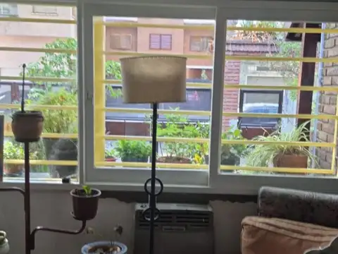 Depto Tipo Casa en Venta de 5 ambientes