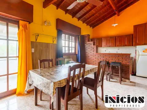 Luminoso dúplex de 3 ambientes a metros del mar - C947