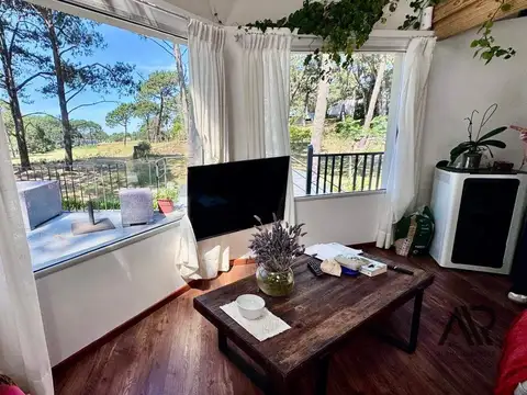 Casa en venta c/ cochera en Laguna Del Sauce