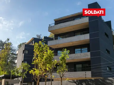 Departamento en Alquiler con 1 cocheras