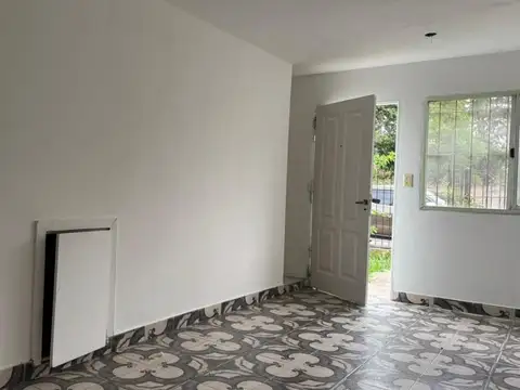 Casa en Alquiler en Ingeniero Adolfo Sourdeaux, $ 750.000