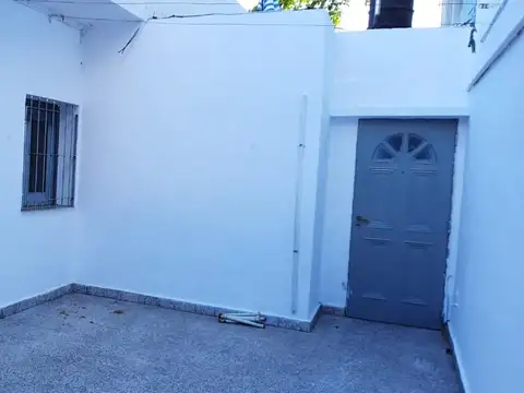 Depto Tipo Casa en Alquiler en Floresta, $ 1.000.000