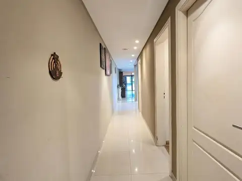 Casa en Alquiler en Agronomía, USD 6.000