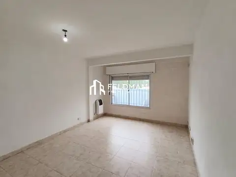 Depto Tipo Casa en Alquiler de 1 dormitorio