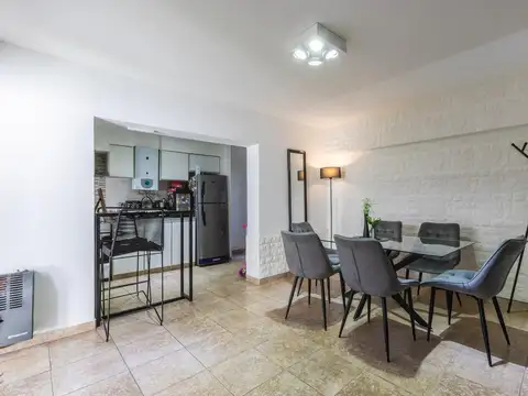 VENTA CASA DE PASILLO DOS DORMITORIOS