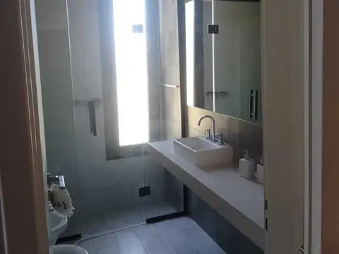 Casa en Alquiler Temporal en San Sebastian, USD 6.000