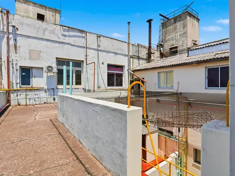 Oficina Monoambiente con 10 baños