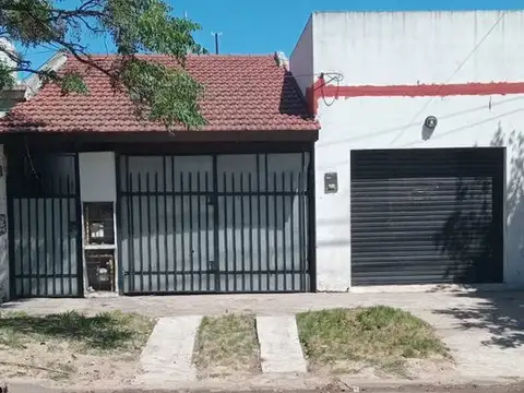 Luis Vernet 4200