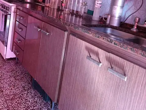 Depto Tipo Casa en Venta al Este