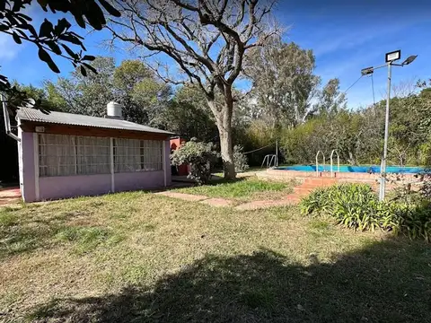 HERMOSA CASA QUINTA EN BARRIO LA QUEBRADA EN LIMA
