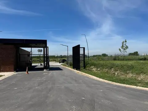 Venta Lotes en Barrio Cerrado La Huella, Nuevo Bella Vista