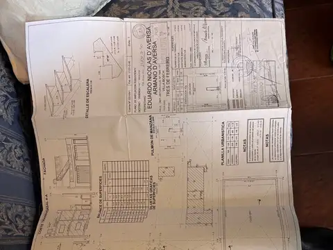 LOCAL COMERCIAL (2) +VIVIENDA 2 AMBIENTES+ AREO+ FONDO LIBRE