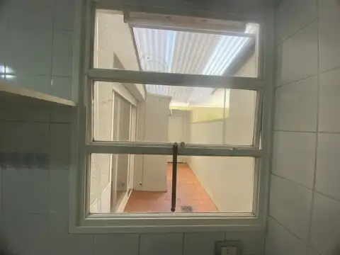 Departamento en Alquiler en Florida Mitre/Este, $ 690.000