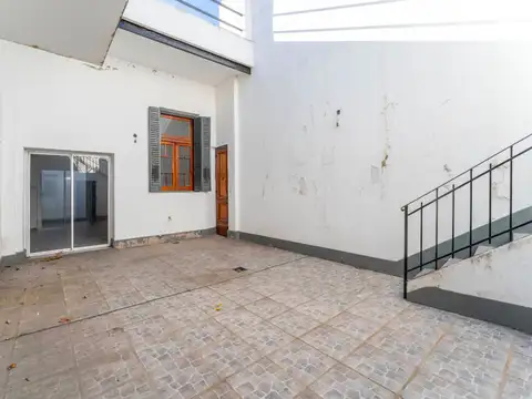 Depto Tipo Casa en Venta de 5 ambientes