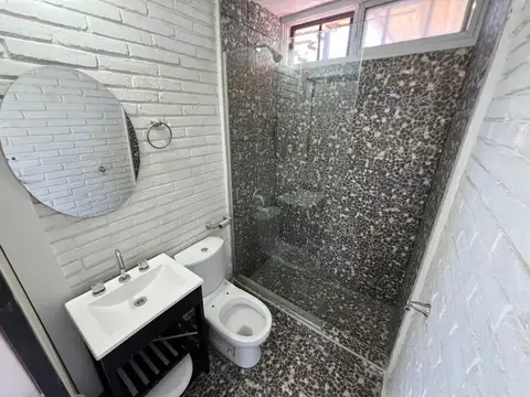 Casa en venta Guaymallen 2 habitaciones