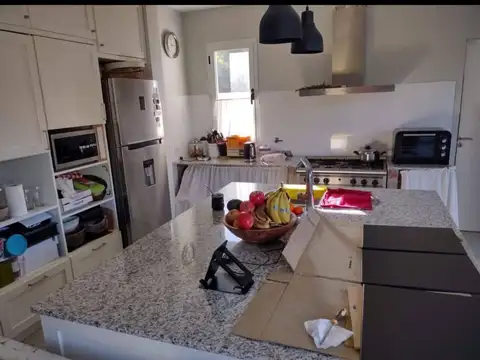 Venta de casa de 4 amb en sierra de los padres