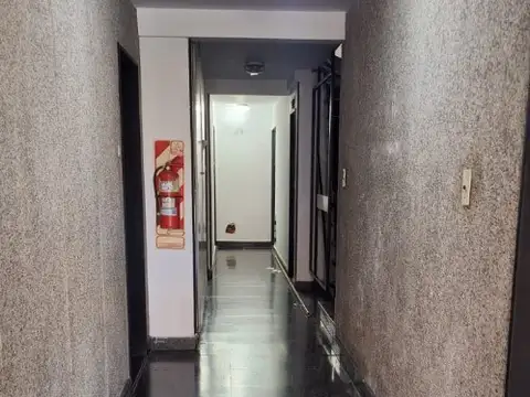 VILLA DEVOTO. SANABRIA 3700 DTO.2 AMB. 50 M2. MAS PATIO Y LAVADERO 65 M2. NUEVO VALOR 