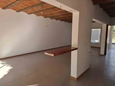 Depto Tipo Casa en Venta de 3 dormitorios