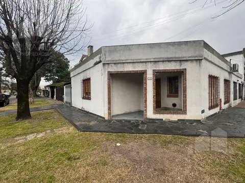 VENTA CASA PH CUATRO AMBIENTES ITUZAINGO NORTE