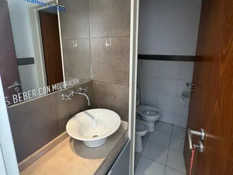 Oficina en Alquiler en Ramos Mejia, $ 640.000
