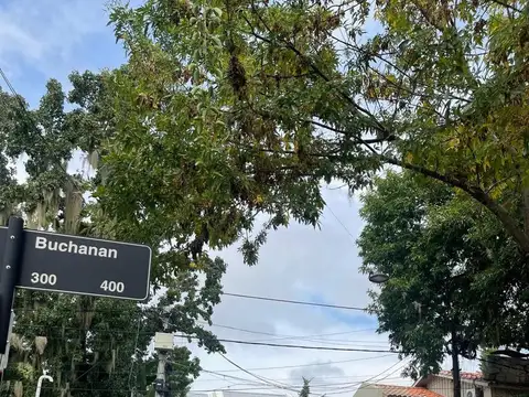 Buchanan 200