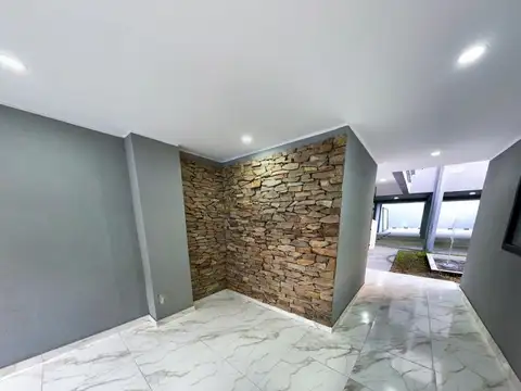 Departamento en Venta en Villa Luzuriaga, USD 50.000