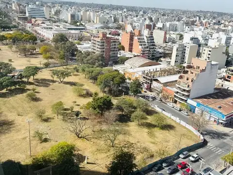 Esquiu 753 , Piso Alto