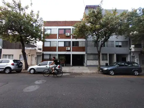 Cochera en  Venta en Abasto Rosario Viamonte 800