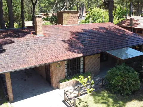 Casa en Alquiler Temporal en Pinamar, USD 3.500